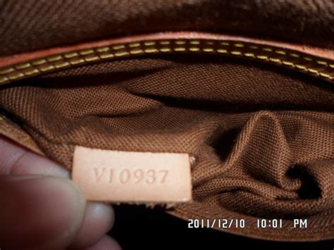 lv serial number check